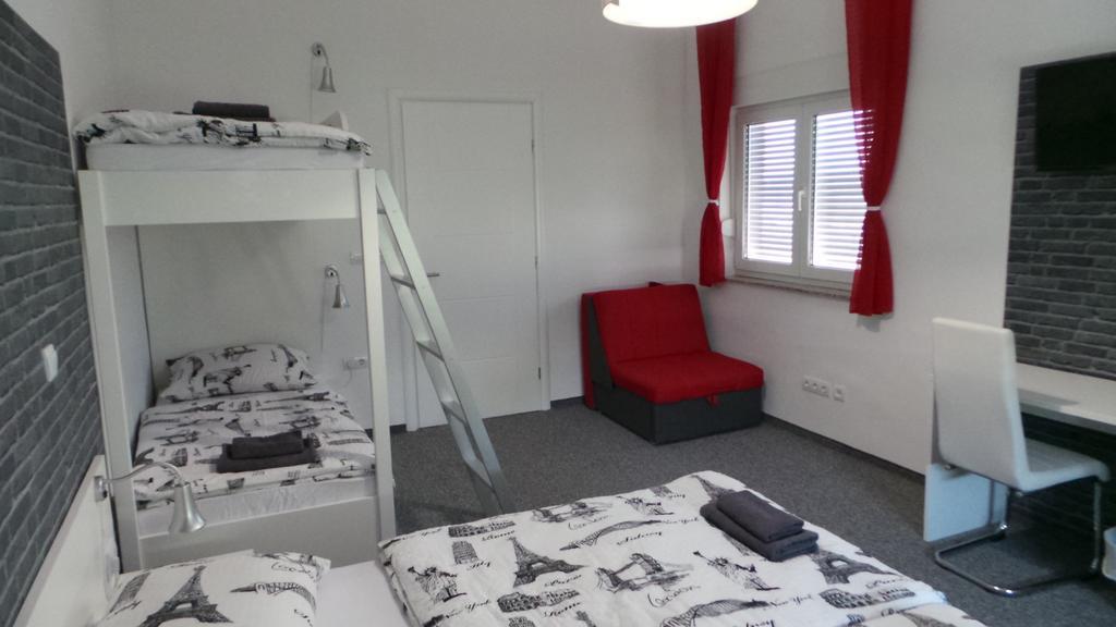 Hostel Levicki Slavonski Brod Habitación foto